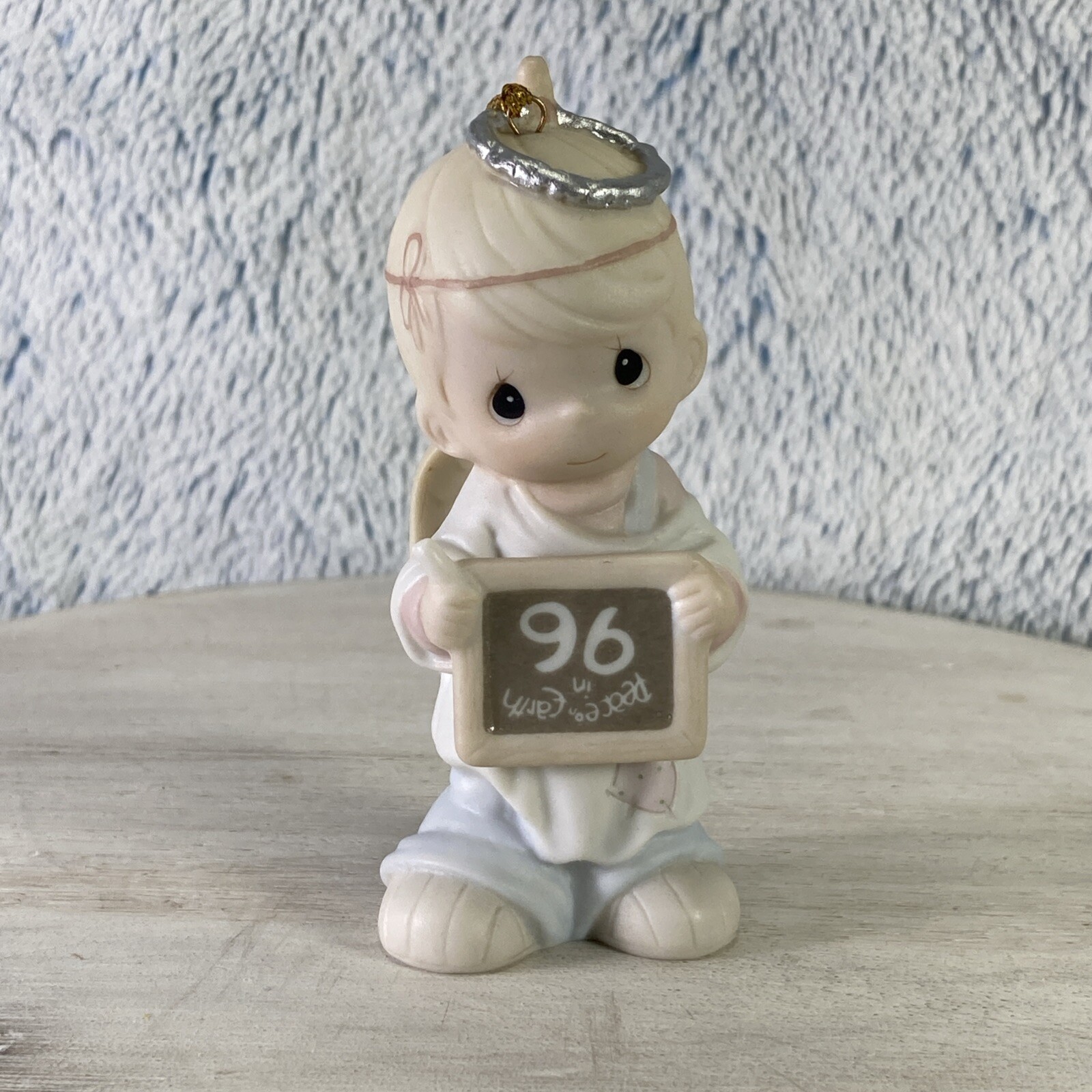 Precious Moments 1996 Christmas Ornament 183369 Peace On Earth Anyway W Box W47