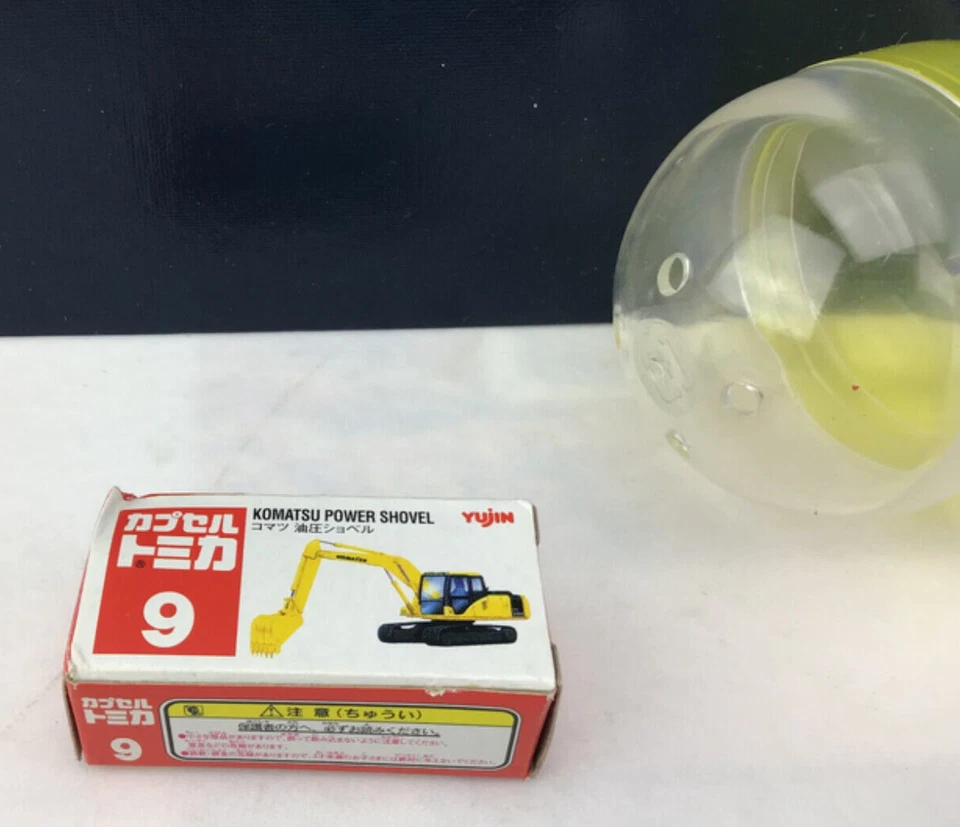 Yujin мини капсула Tomica - KOMATSU POWER SHOVEL #9 - Изображение 3 из 4