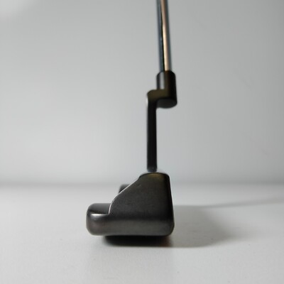 SCOTTY CAMERON PRO PLATINUM NEWPORT MIL SPEC 350G 33in Putter RH