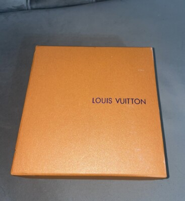 Louis Vuitton Leerkarton 16,5 cm x 16,5 cm in Top Zustand