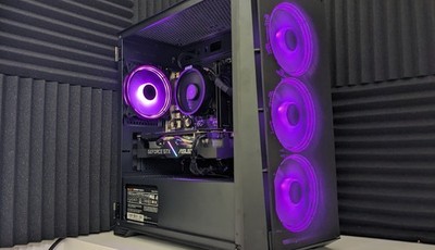Titan PC Custom Build Interface