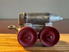 Vintage Manoil M96 Large Shell on Truck with Rear Hitch   Very Good 