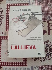 L'allieva di Alessia Gazzola del 2013 edizione della Tea usato ottimo stato