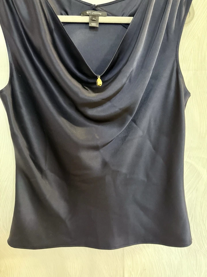 Top St. John Azul Marino Drapeado Capucha Cuello Sin Mangas Talla 6 Silencioso Lujo Satinado Shell Foto 4 de 4