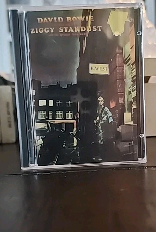 Foto 1 di 4