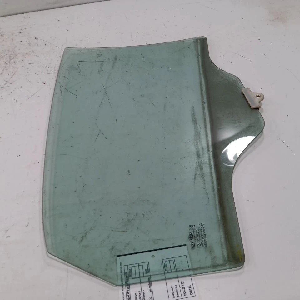 Ventana puerta trasera izquierda cristal hatchback GT sin solar 13-17 Hyundai Elantra Foto 2 de 4