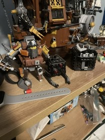 LEGO the LEGO Movie MetalBeard's Sea Cow