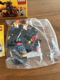Lego Legoland Knights Set 6039 Twin Arm Launcher inc Box, Instructions 1988