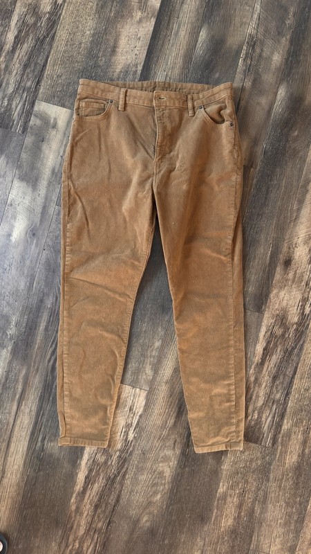 Patagonia Corduroys Womens 33 Waist Excellent