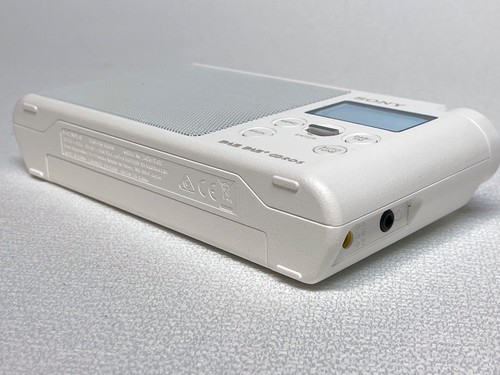 Receptor de radio digital SONY XDR-S41D DAB DAB+ FM RDS - Nuevo en caja - Blanco/Negro - Imagen 9 de 25