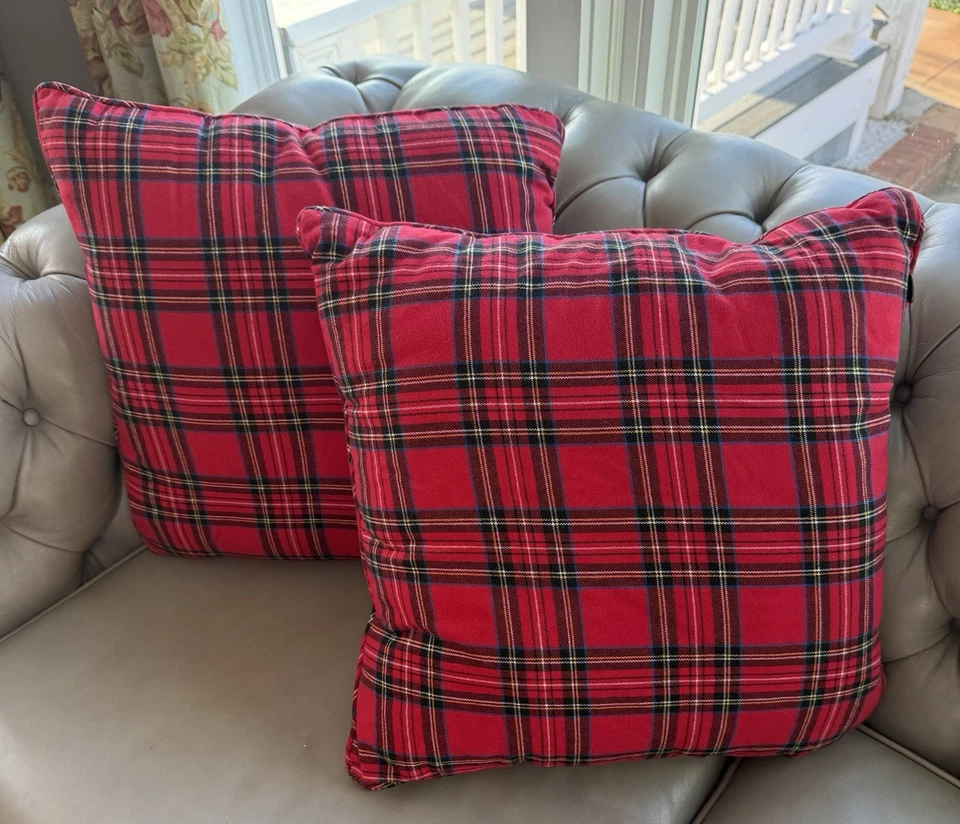 Pier 1  Imports Pillows (2) Christmas plaid Tartan 19"x19" with inserts - Image 4 of 4