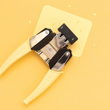 Crop-A-Dile Retro Corner Chomper Tool-0.125" 0.375"