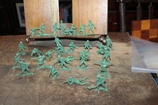 Vintage Lot of 30 Hong Kong Toy Soldiers US Army