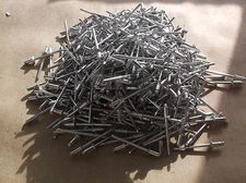 New 500pk 5NNX7 Blind Rivet Button 5/32 x 0.187 In Aluminum (B83)