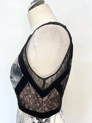 KAREN MILLEN BLACK & WHITE FLORAL & LACE TRIMMED SLEEVELESS PENCIL DRESS SIZE 14 - Picture 4 of 6