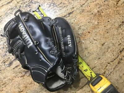 Wilson Roger Clemons Kid's Youth Model A2180 Ball Glove sport classic athletic