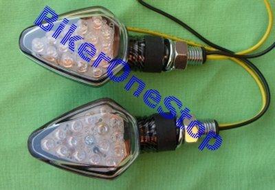 INDLED11 - Pfeil Speerkopf LED BLINKER Paar KURZ CARBON STIEL E markiert NEU