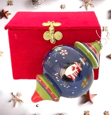 Pier 1 Imports 2013 Christmas Tree Ornament Penguins Authentic Li Bien Red Box