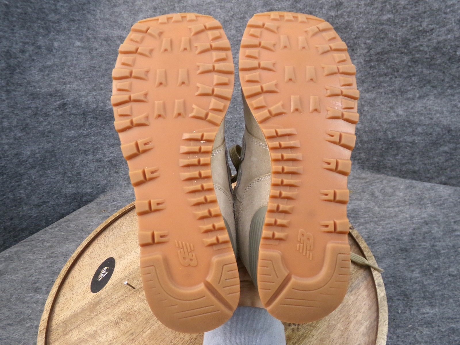 New Balance 574 Mens Size 9 D Beige Tan Suede Athletic Sneakers Shoes ML574ESF thumbnail 8