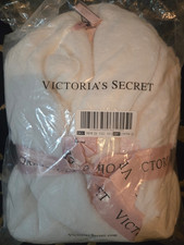 NWT Victoria's Secret Short Cozy Plush Robe Size XS / S   see PICTURES
