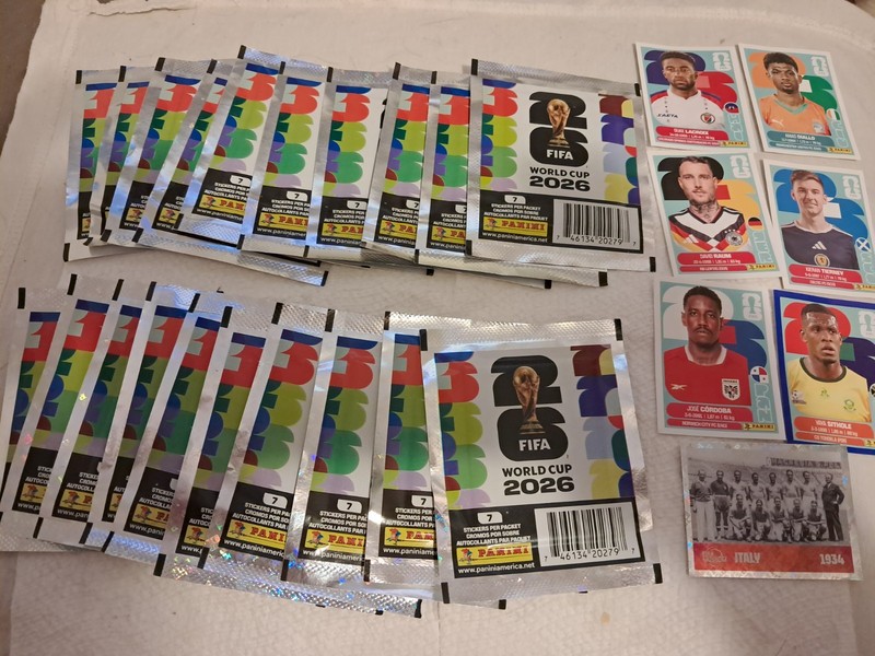 2026 Panini FIFA World Cup - Lot of 20 Packs of Stickers Ea Pack Has 7 Stickers