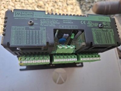 Murrelektronik MPL 85954 Power Supply 3-Phase 208-520VAC to 24VDC 15A 360W