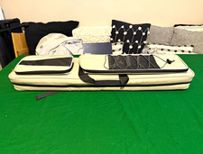 Super Luxury 1/2 snooker/pool carry case which holds 4 cues pockets xtra section