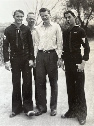 VINTAGE BEEFCAKE BEST BOY FRIENDS, 1940s WW2 Era MILITARY PHOTO