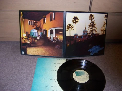 EAGLES HOTEL CALIFORNIA 33 rpm LP Asylum 1976 First Press Poster Inner All EX