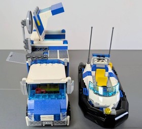 LEGO 4205 Police Command Truck & Boat Minifigs City Set