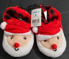 New  Santa Claus Infant Slippers  Size 6  New with Tags.