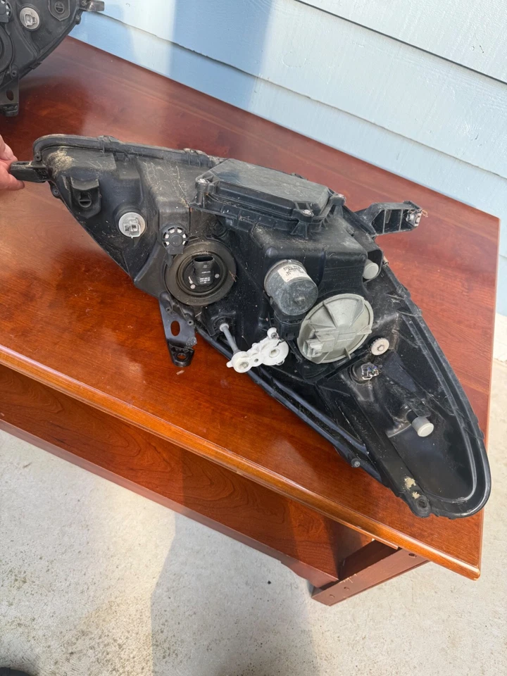 Faro de conductor y pasajero Lexus Es330 2004-2006 xenón oculto fabricante original Foto 3 de 4