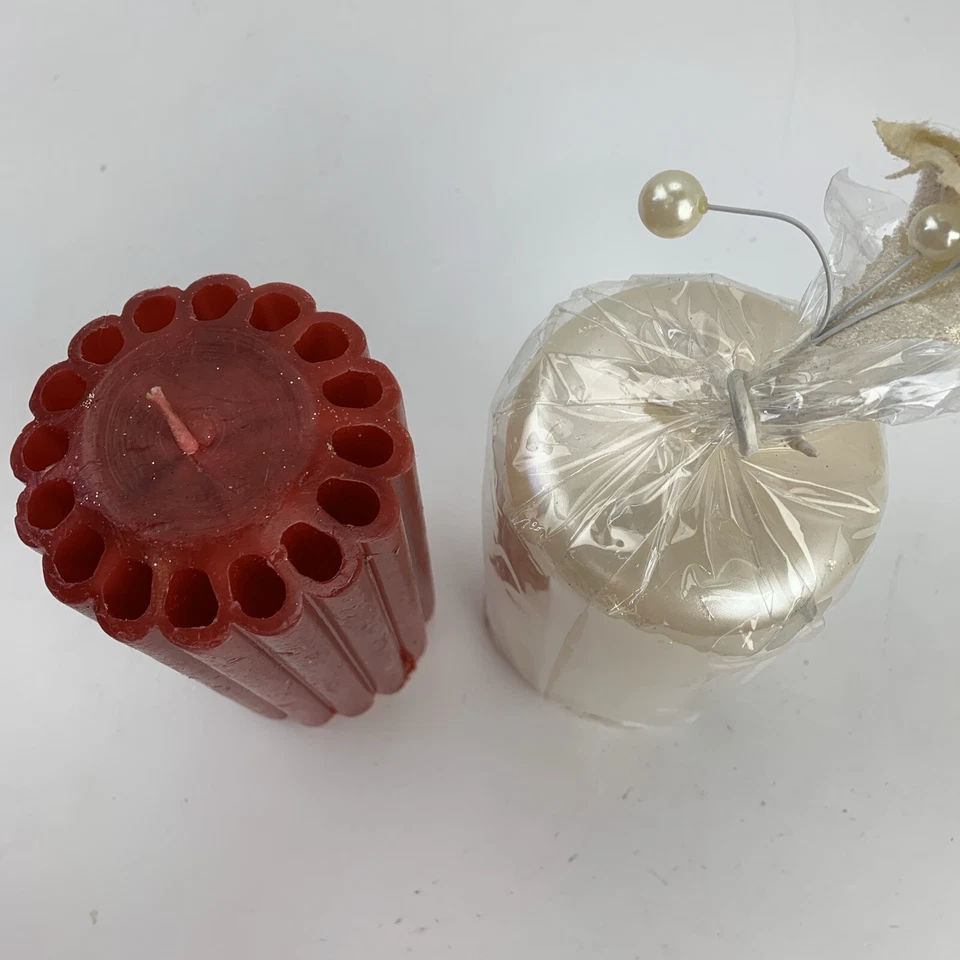 Lot of 2 Candles 6" Tall Red White Holiday Decor - Image 3 of 4