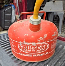 VINTAGE  TRU-TEST Galvanized Steel Gas Can 2.5 Gallon