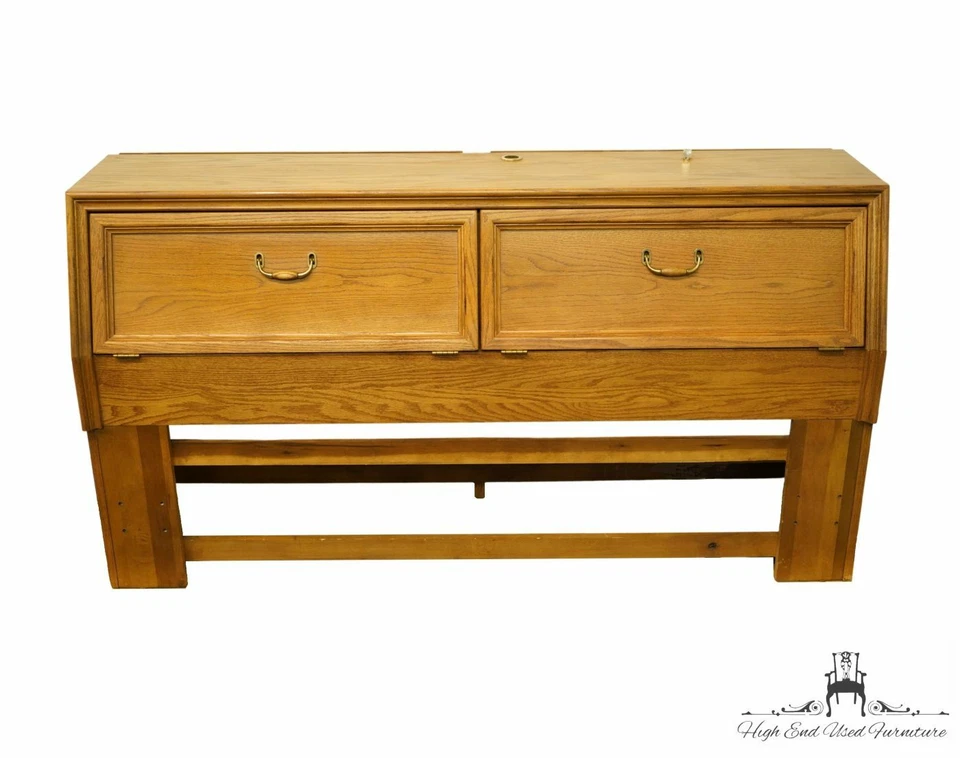 Cabecero de almacenamiento Stanley Furniture roble campestre tamaño queen 47913-42-47225 Foto 3 de 4