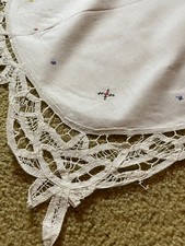 NOS 36" Tablecloth White Cutwork Flower Embroidery Floral Farmhouse  6 Napkins