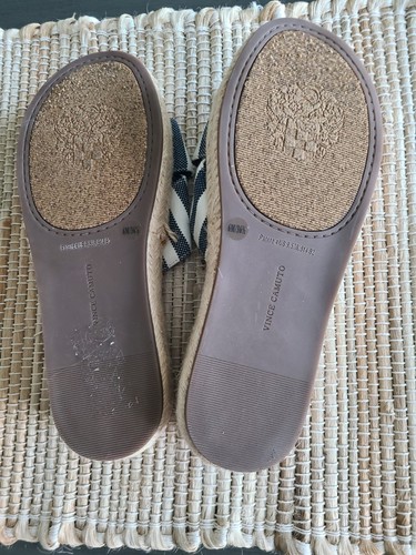 Vince Camuto Nautical Canvas Slip On Sandals Never Worn Sz 6 - Picture 4 of 5