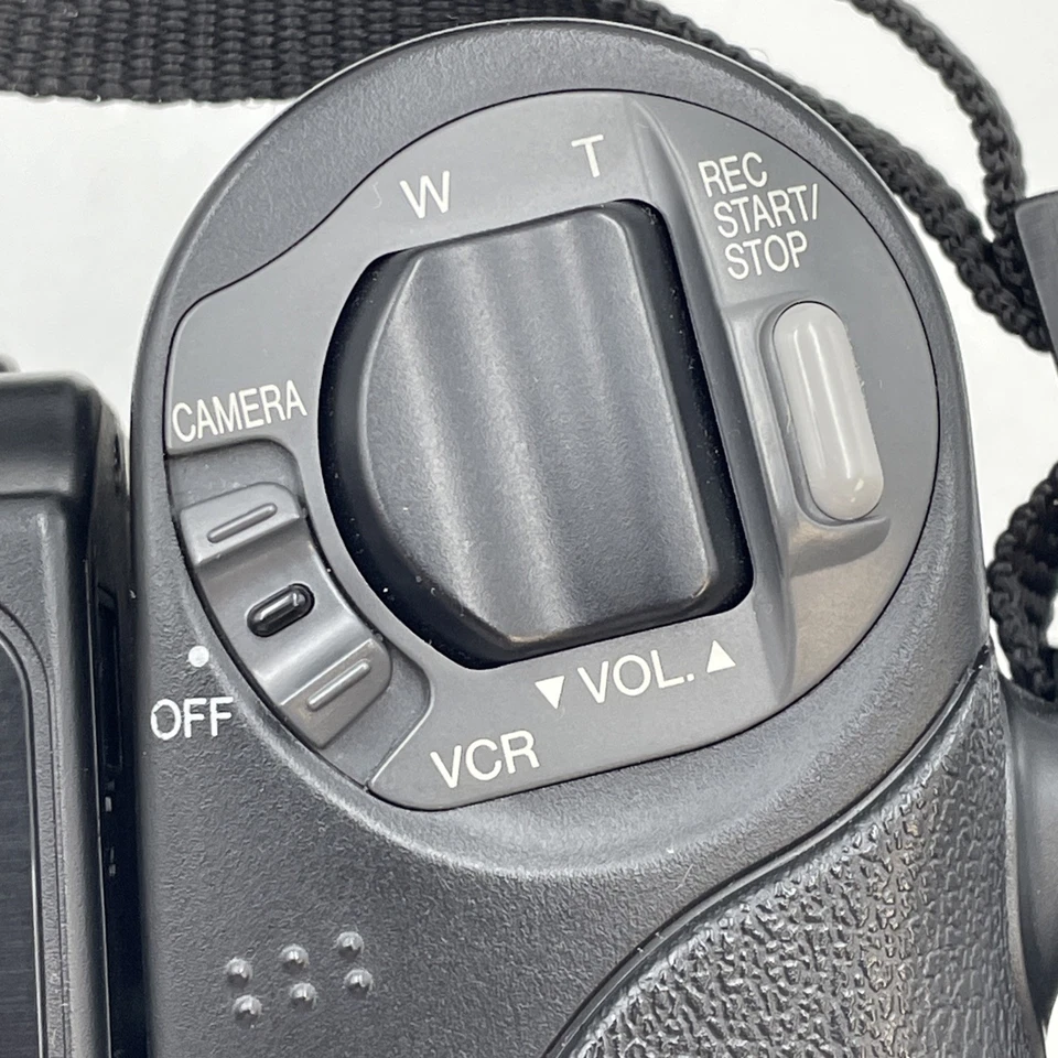 Sharp View Cam VL-E37H With Charger and Bag C17 - Image 4 of 4