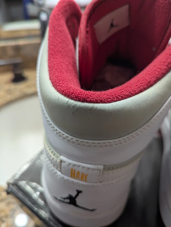 Jordan Hare Retro 1 Talla 10.5 Foto 3 de 4