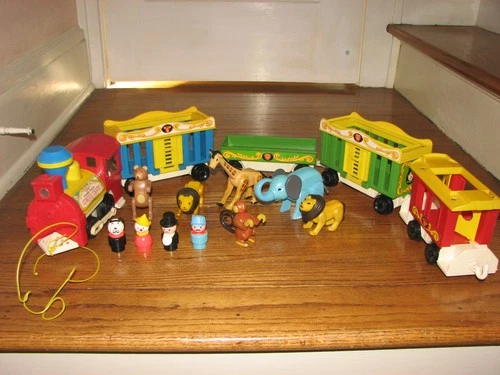 Vintage Fisher Price Little People Play Family Circus Train #991 COMPLETE Extras