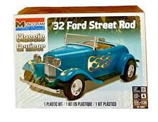 MONOGRAM 1:24 SCALE CLASSIC CRUISER " 1932 FORD STREET ROD " 85-0882