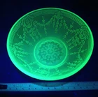 Vintage Green Depression Uranium Glass Bowl Uv Reactive