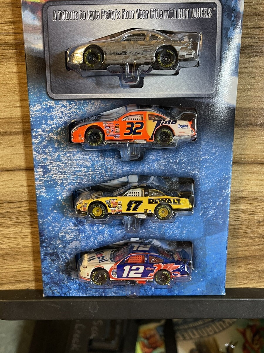 Hot Wheels Tribute To Kyle Petty Commemorative Racing 4 Pack Hot Wheels Tribute To Kyle Petty Commemorative Racing 4 Pack