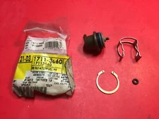 NOS OEM GM 17113660 ACDelco 217-1439 Fuel Injection Pressure Regulator
