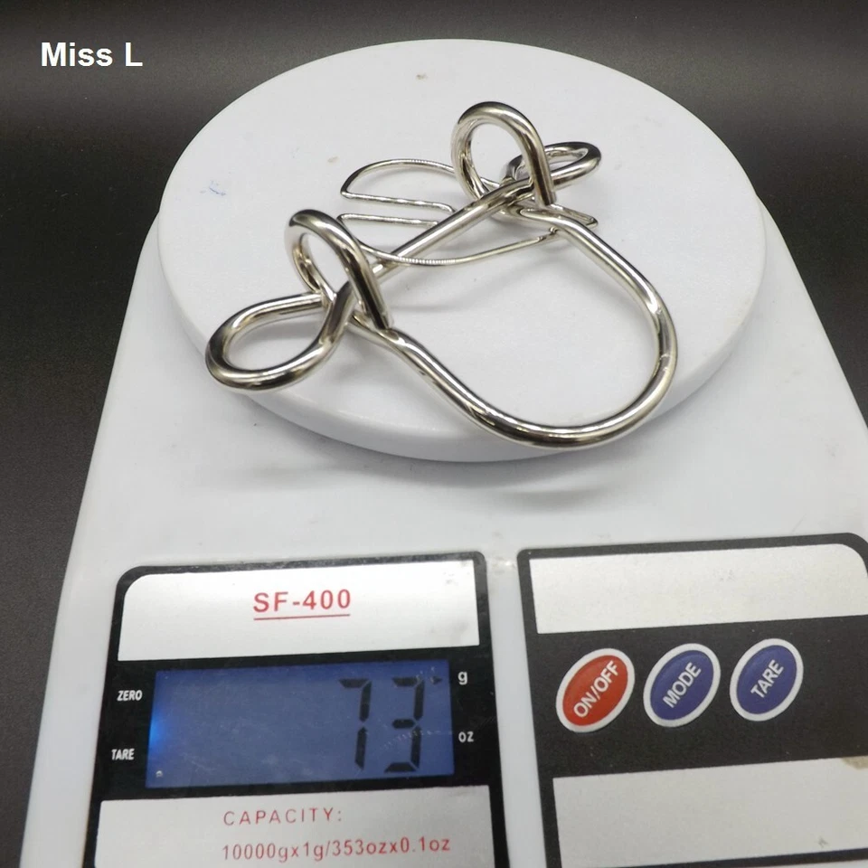 Magic Trick Big Heart Magical Ring Puzzle Linking Intelligent Assemble Chain - Image 2 of 4