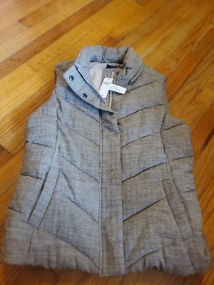 New~ GAP Women's Size Small Puffy Vest Front Zip Herringbone  $69.99