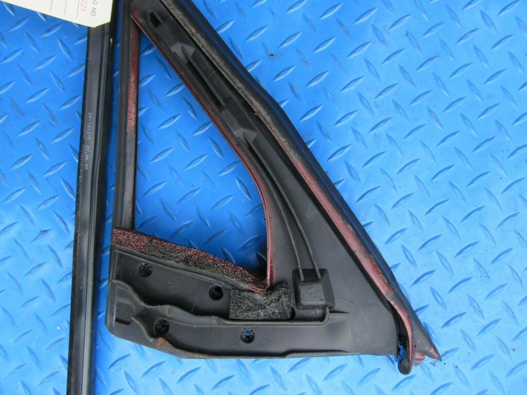 Bentley Flying Spur front door window gasket channel trim #6221