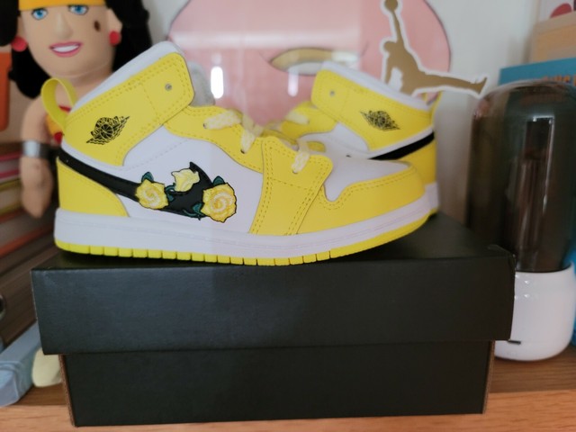 jordan 1 mid se preschool