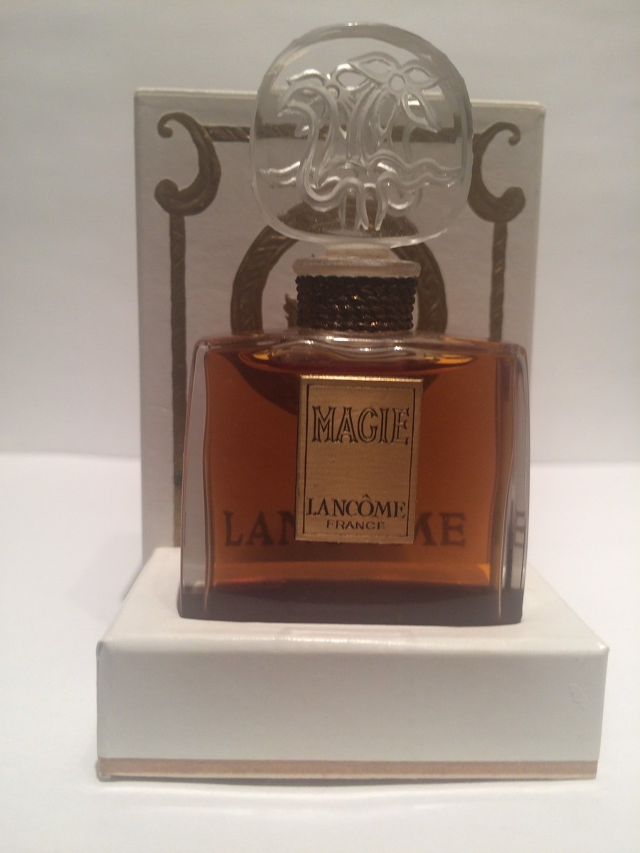 C 129 Φ 【 LANCOME 】 30ml Magie noire ランコム マジーノワール EDC