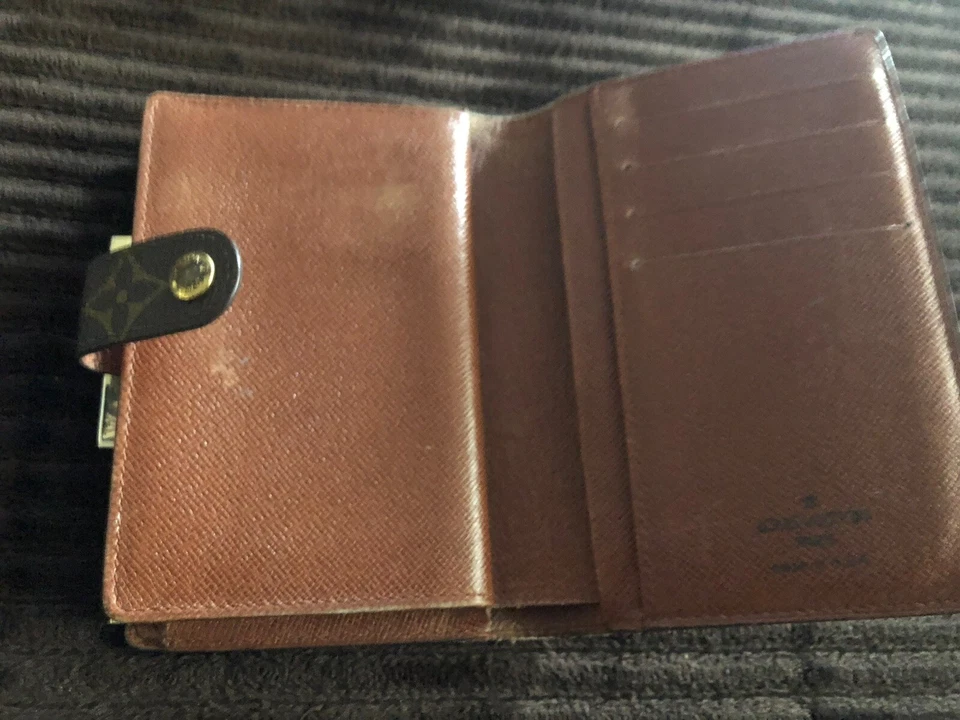 Cartera Louis Vuitton vintage con monograma con bloqueo de beso Foto 3 de 4